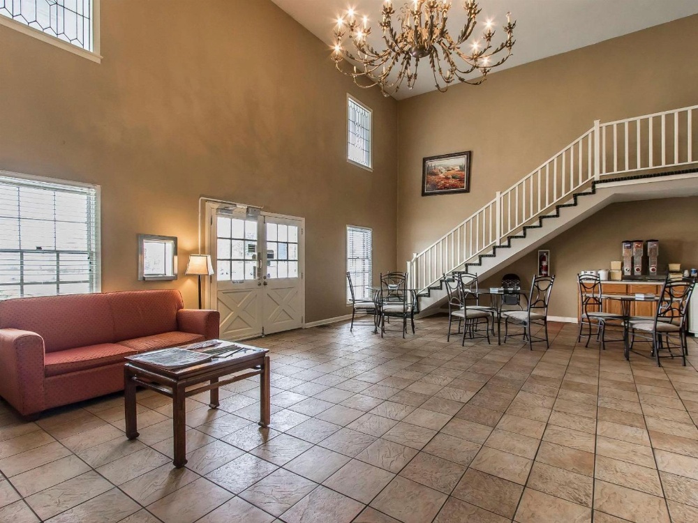 Rodeway Inn Main image