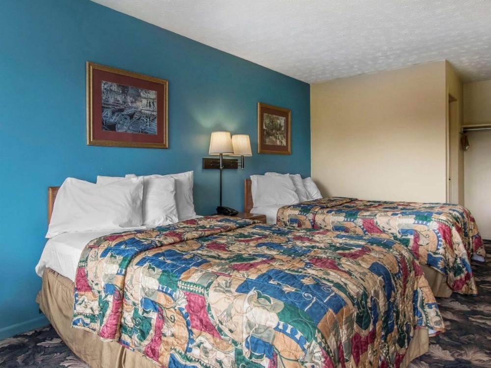 Rodeway Inn Image 27