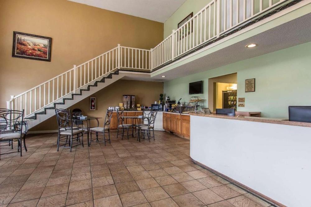 Rodeway Inn